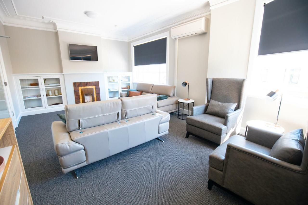 סידני Horse And Jockey Hotel Homebush מראה חיצוני תמונה